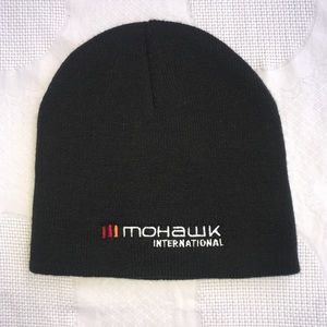 Mohawk All Black Basic Embroidered Logo Beanie
